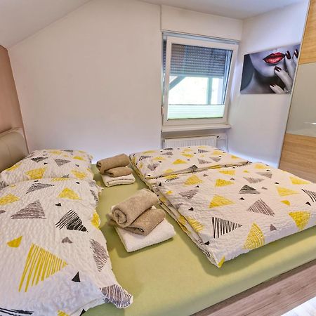 Apartma Storzic Preddvor Eksteriør billede